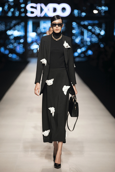 fashion-show 208SIXDO photo KIENGCANTEAM (1).jpg